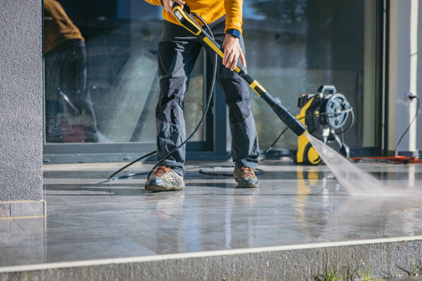 Best Post-Construction Pressure Washing  in Oswego, IL